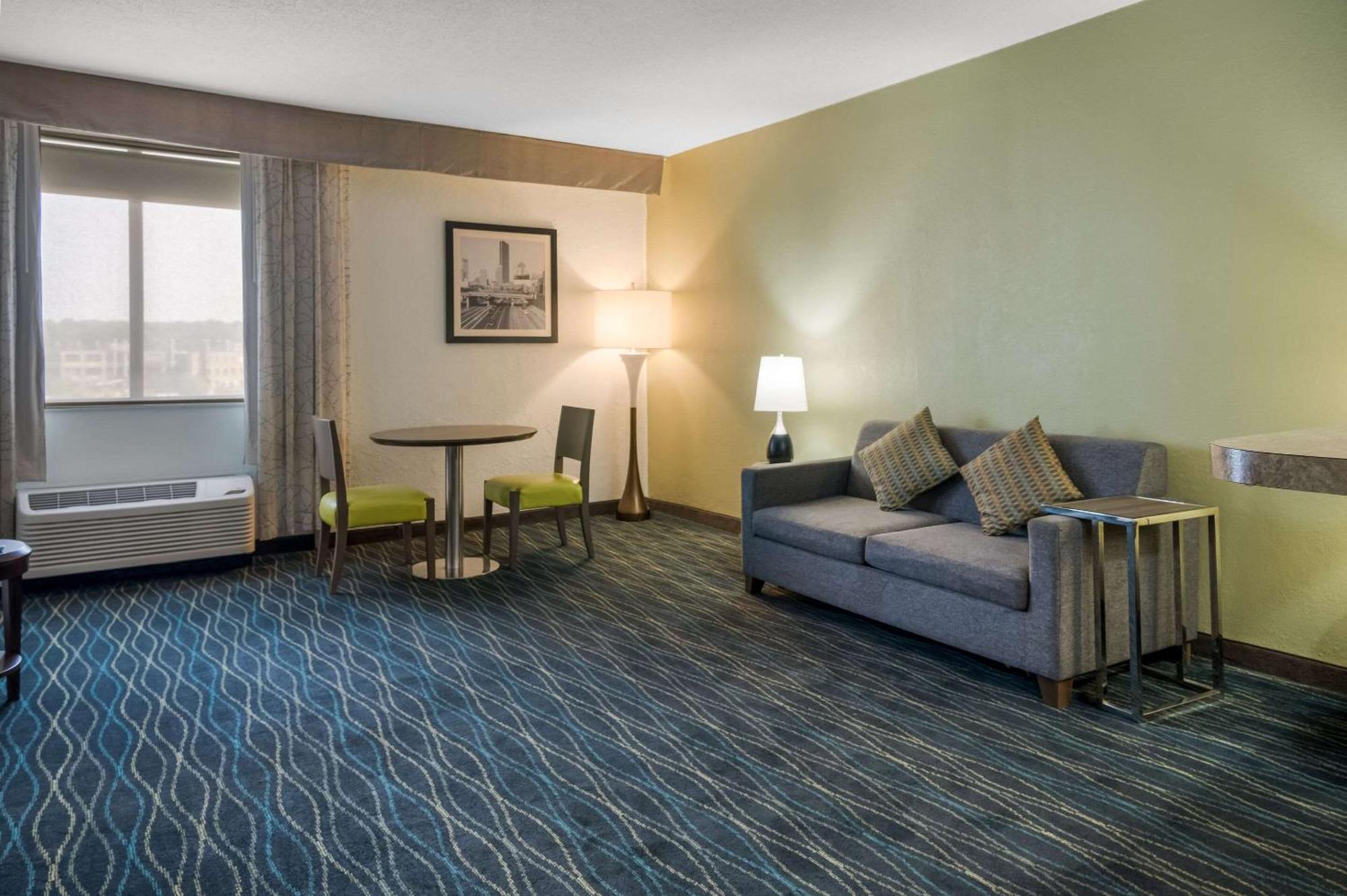 Radisson Hotel Grand Rapids Riverfront Zewnętrze zdjęcie