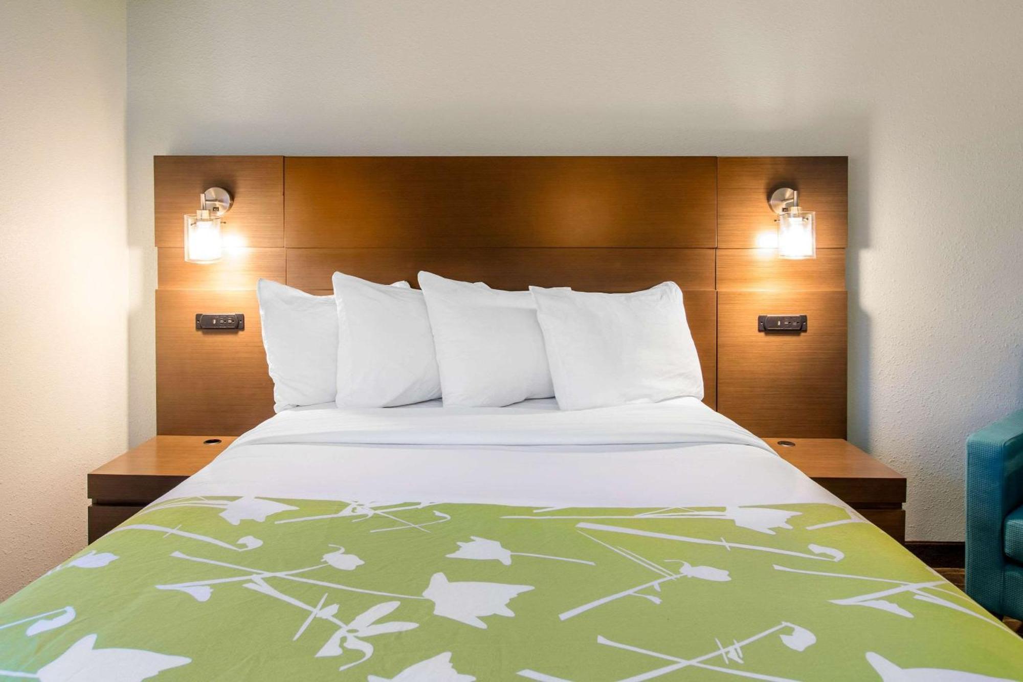 Radisson Hotel Grand Rapids Riverfront Zewnętrze zdjęcie