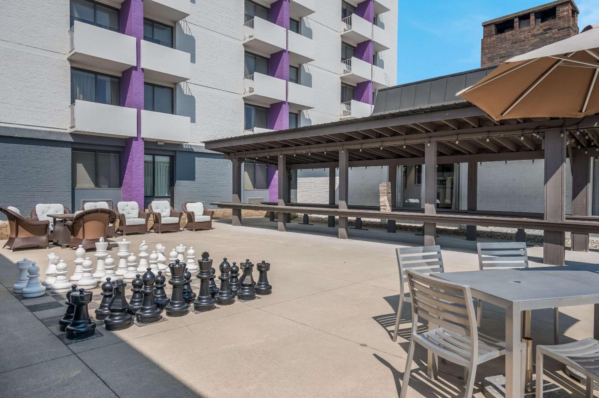 Radisson Hotel Grand Rapids Riverfront Zewnętrze zdjęcie