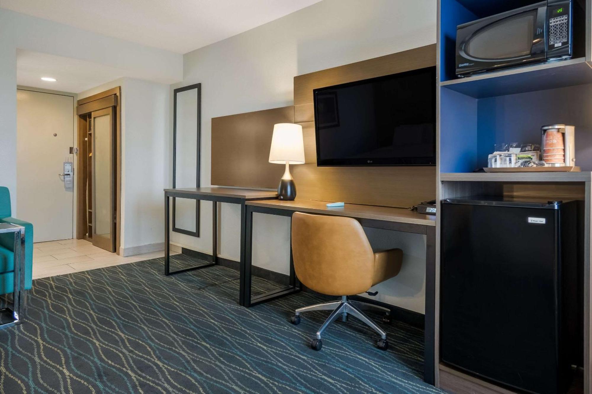 Radisson Hotel Grand Rapids Riverfront Zewnętrze zdjęcie