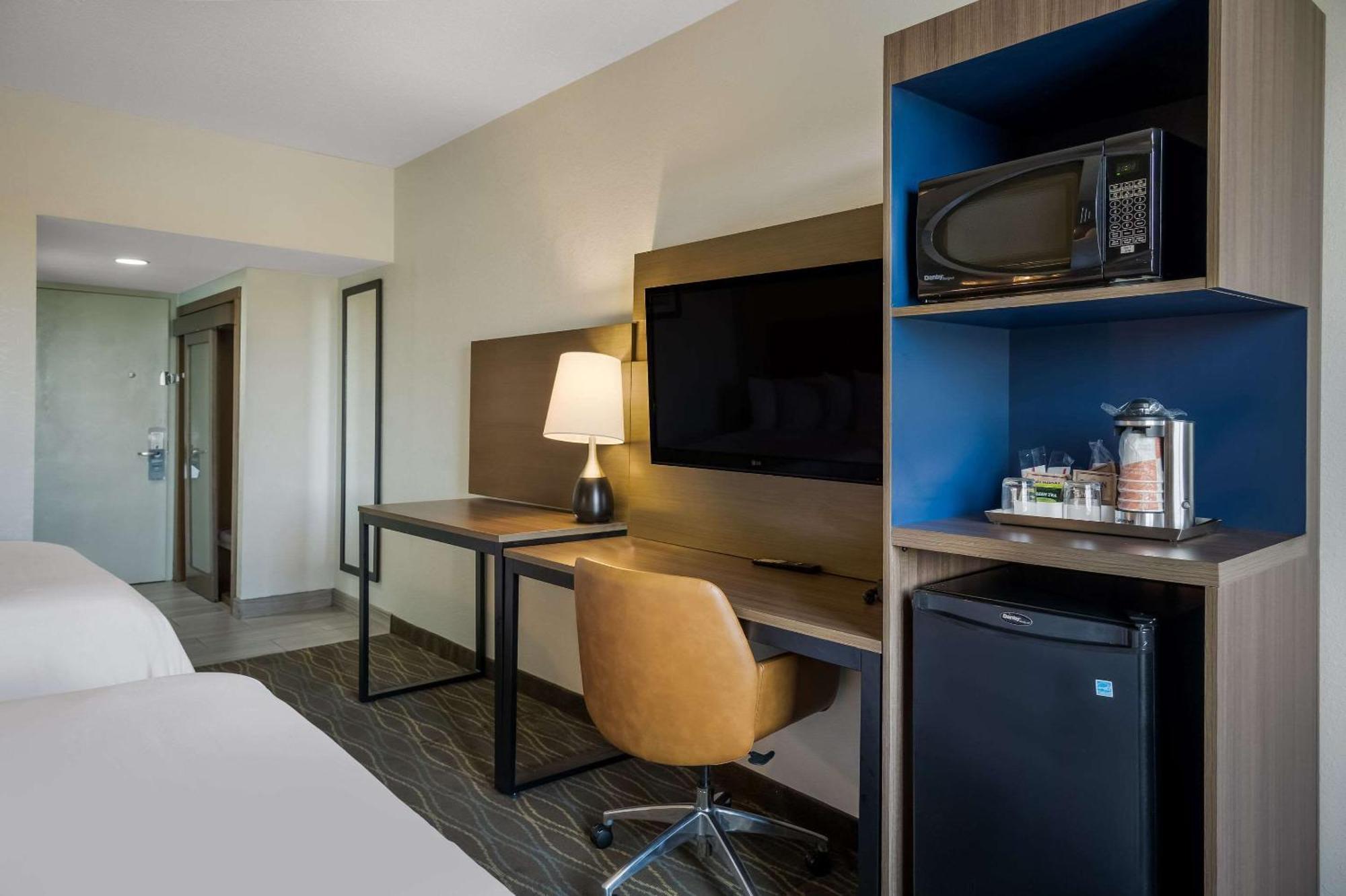 Radisson Hotel Grand Rapids Riverfront Zewnętrze zdjęcie